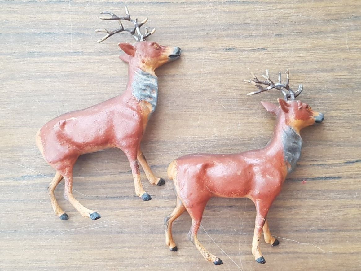 Figuren: Tierfiguren antik - Hirschen 2 Stück – Gebraucht aus Mörschwil von wunderkiste44 2