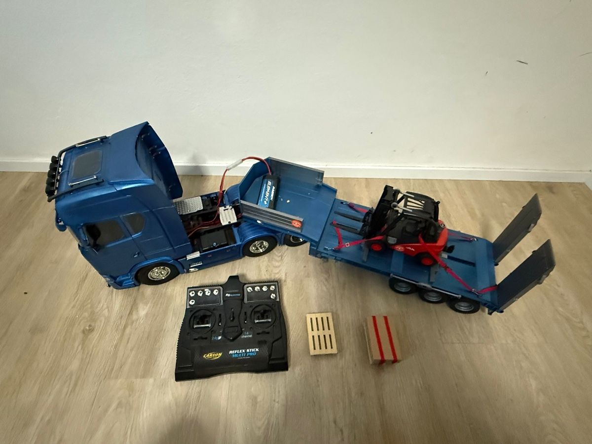 Tamiya Modellismo RC: Scania rc 1:14 tamiya – Nuovo (secondo la descrizione) da Osogna venduto da elisa__ks__
