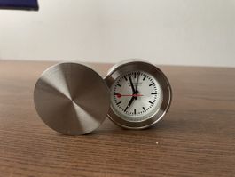 Mondaine SBBTischuhr, neuwertig, kultig, Reiseuhr Design