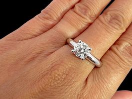 Solitär Diamant Ring 1.53c (J/I1) 18k Gr 54.5 *S272