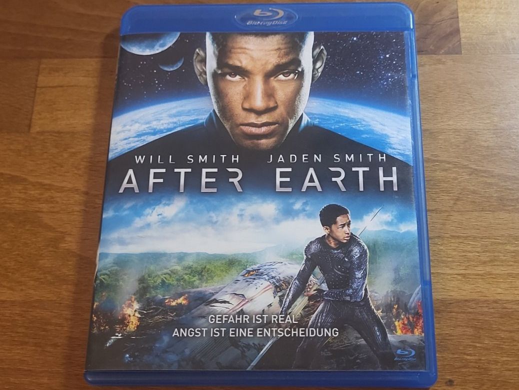 Tutti i DVDs: After Earth (2013) Bluray – Usato da Pfungen venduto da Whitie