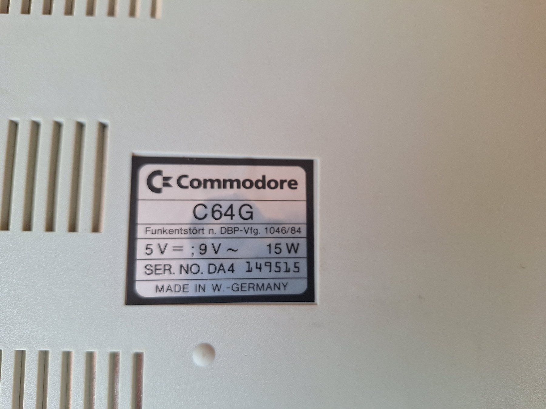 Commodore PCs: Commodore 64 – Defekt aus Madiswil von  2