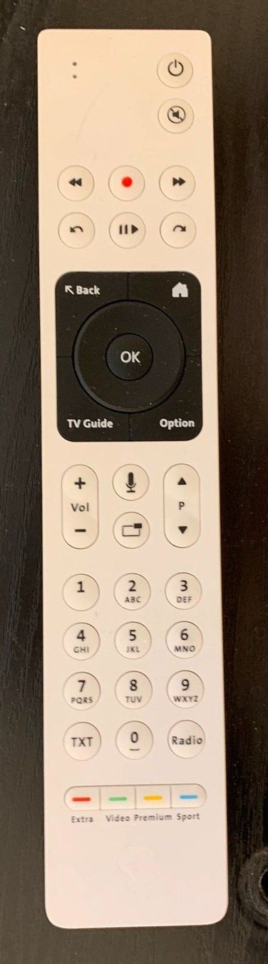 Swisscom Modem & Router: swisscom Internet-Box light plus TV-Box – Usato da Lodrino venduto da Stema 5