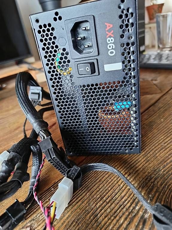 Corsair Componenti elettronici: Corsair Ax860W Netzteil – Usato da Brütten venduto da engiadinaa 3