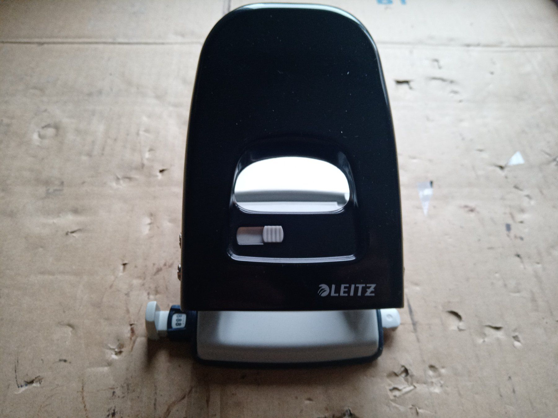 Leitz Tous les outils: Locher Leitz – D'occasion à Grüningen par Urtica 1