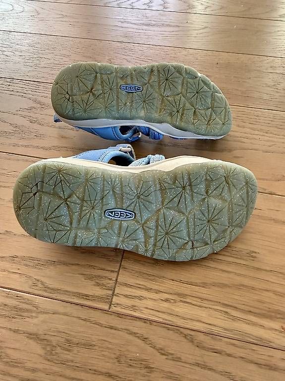 Schuhe für Jungen: Keen Gr. 27/28 – Gebraucht aus Uster von morena01 1