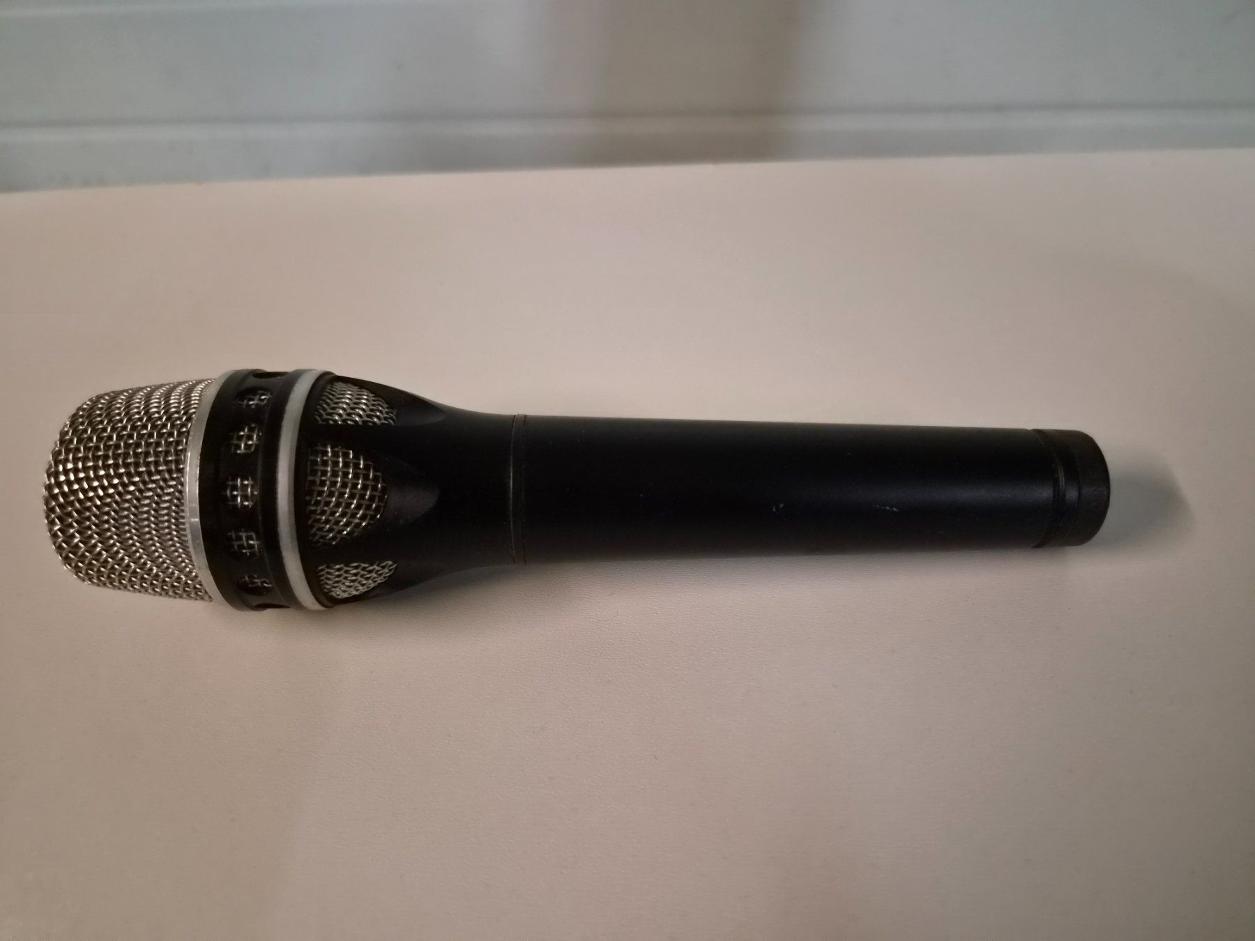 Sennheiser Mikrofone: Micro sennheiser md431 – Gebraucht aus Conthey von greenday85 2