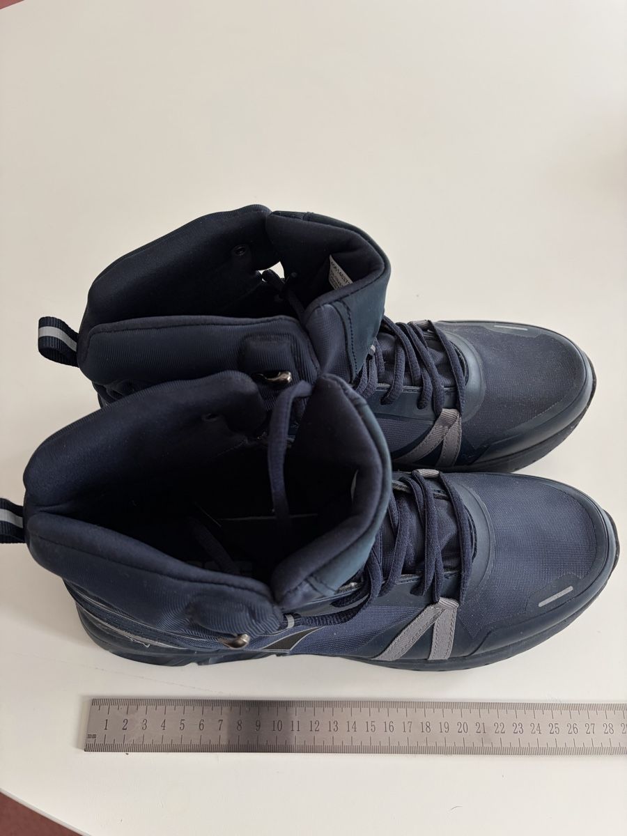 Scarpe da uomo: leichte Wanderschuhe, Gr. 42 – Nuovo (secondo la descrizione) da Horgen venduto da Koj 1