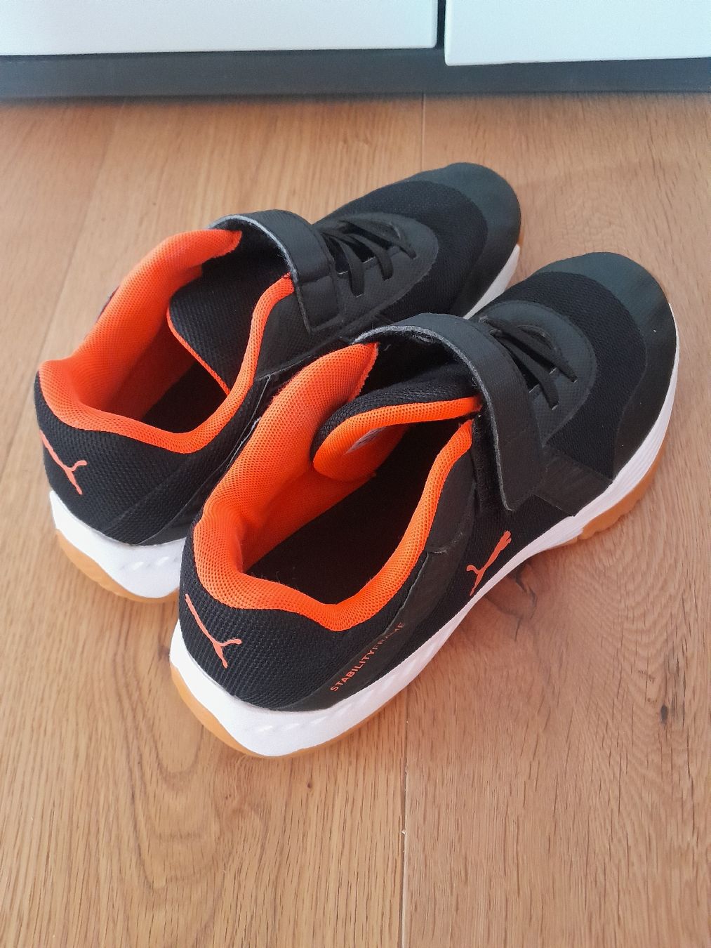 Puma Herrenschuhe: Puma Hallenturnschuhe Gr.38 – Gebraucht aus Utzenstorf von Schleimi007 1