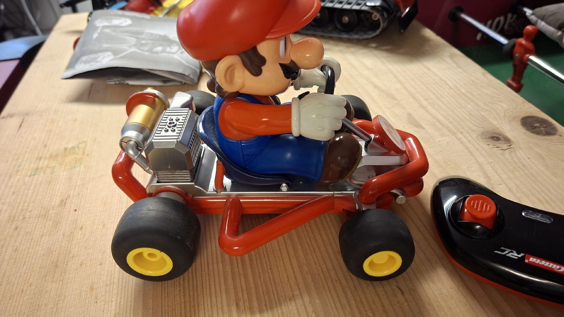 Carrera Jouets: Mario Carrera mit Fernsteuerung – D'occasion à Safnern par Brionne 1