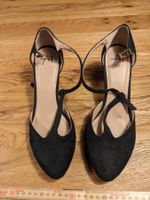 Wunderschöne, schwarze Pumps mit Reimchen von Anna Field, Gr