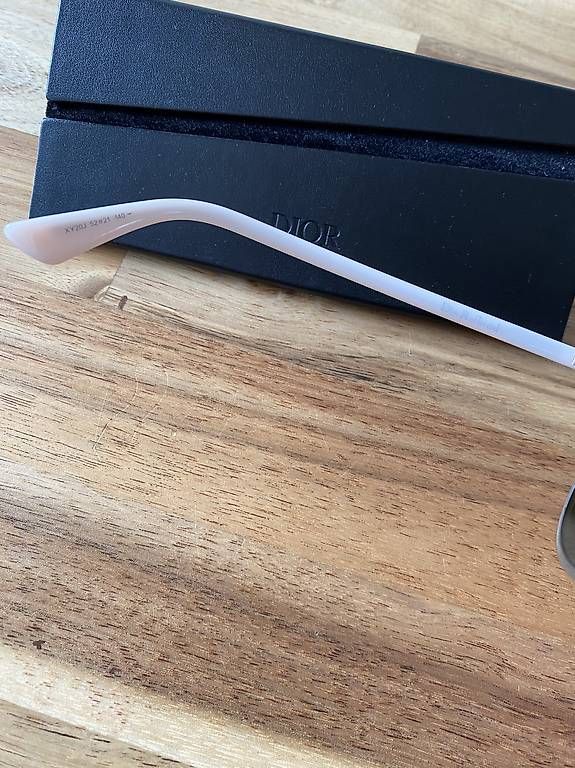 Occhiali & Lenti: Christian Dior Sonnenbrille – Usato da Wattenwil venduto da flu_6v27 4
