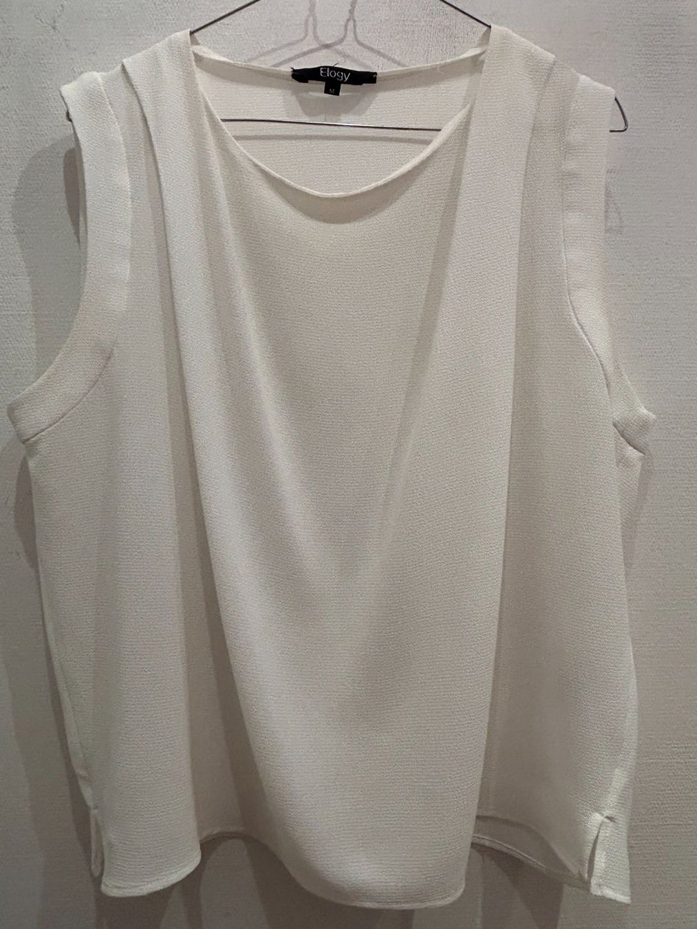 Top: Elégant top blanc coupe ample, T/M – Nuovo (secondo la descrizione) da nyon venduto da Lbabi 8
