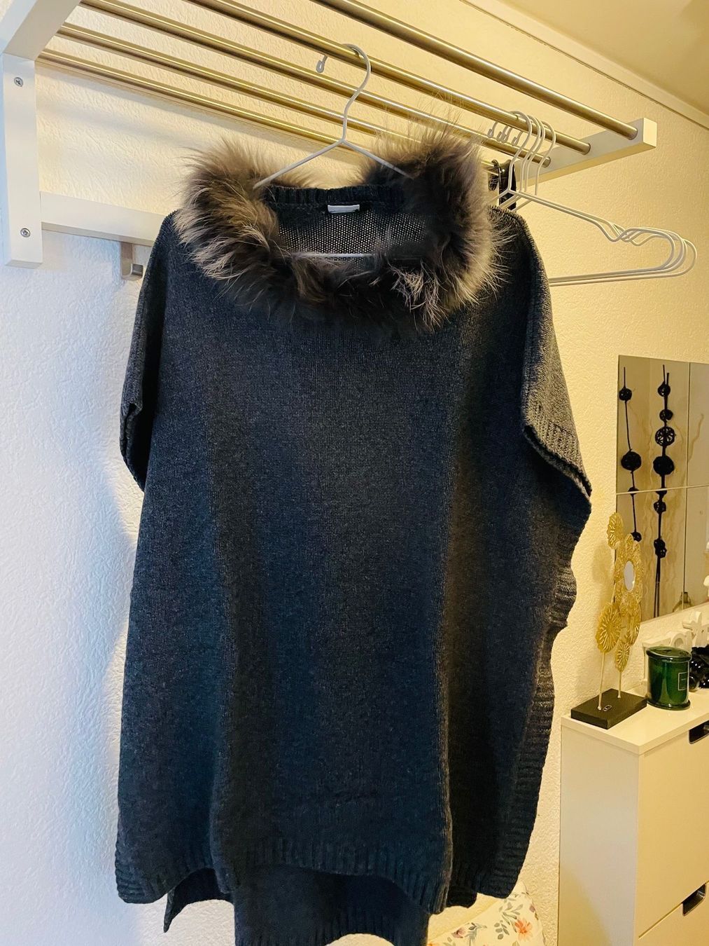 Sonstige Damenmode: Schöner Poncho One Size – Gebraucht aus Uetikon am See von Mici_Ki 1
