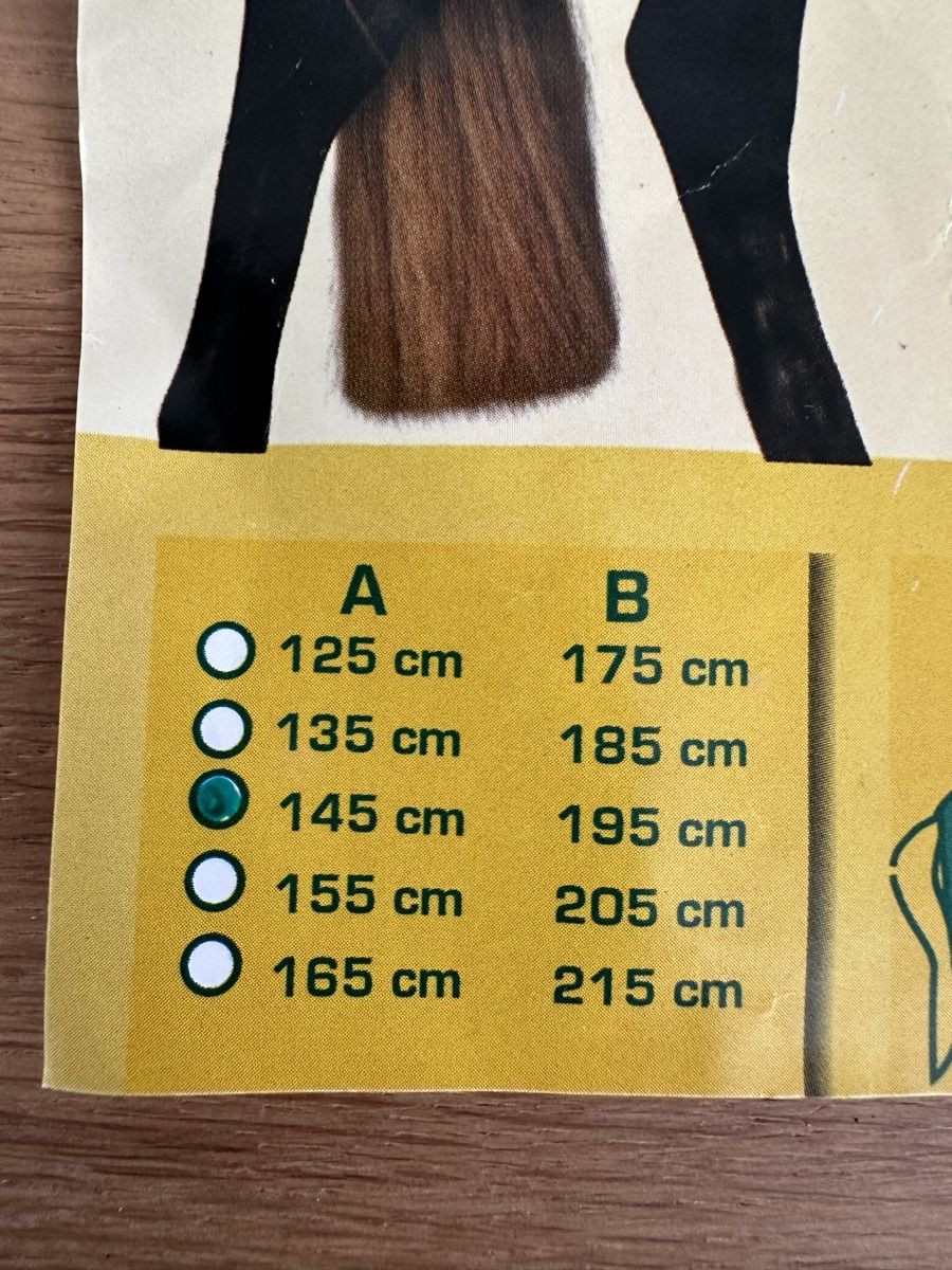 Decken: Fliegendecke mit Halsteil, 145cm – Neu und originalverpackt aus Kaltbrunn von  2