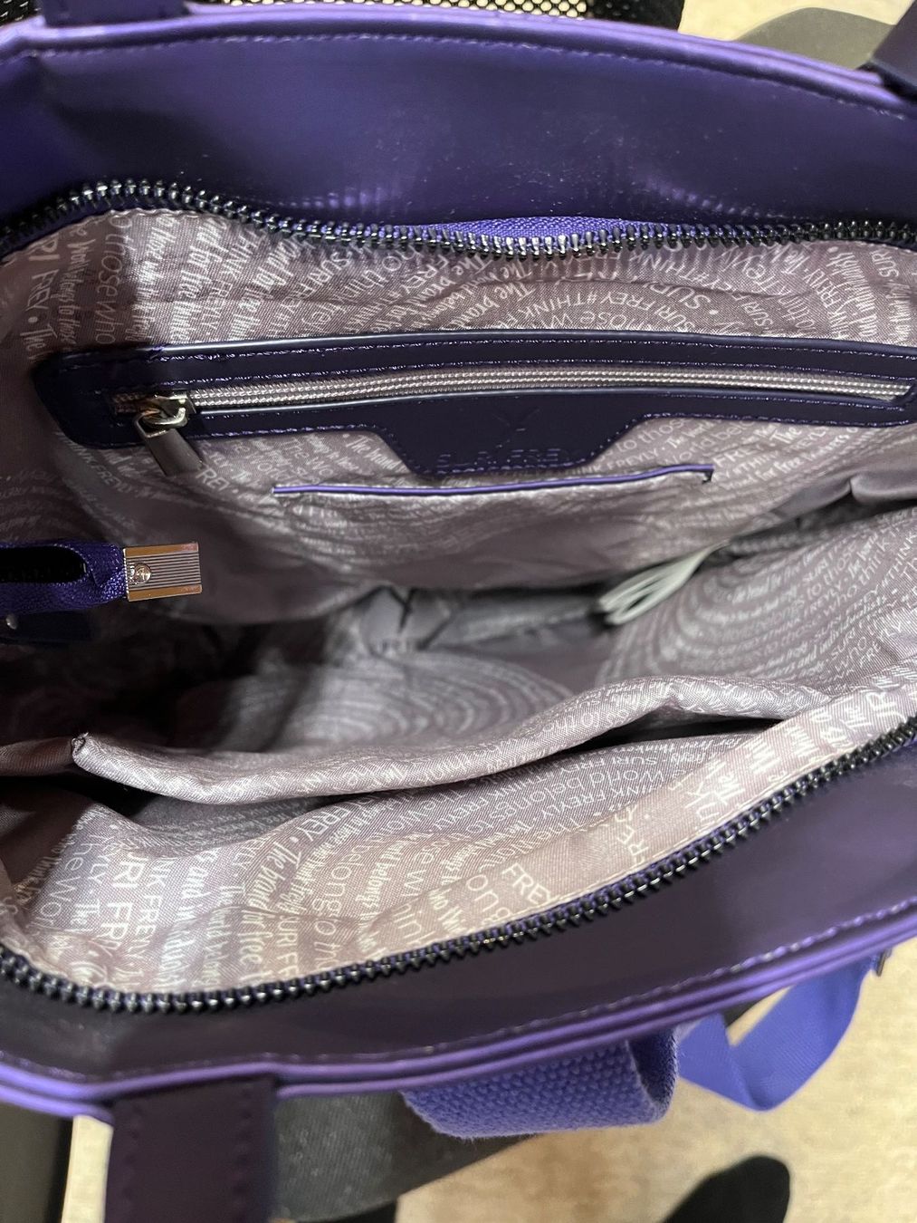 Suri Frey Zaini: Rucksack Suri Frey neu – Nuovo e nell'imballaggio originale da Roggwil TG venduto da Jolivon63 3