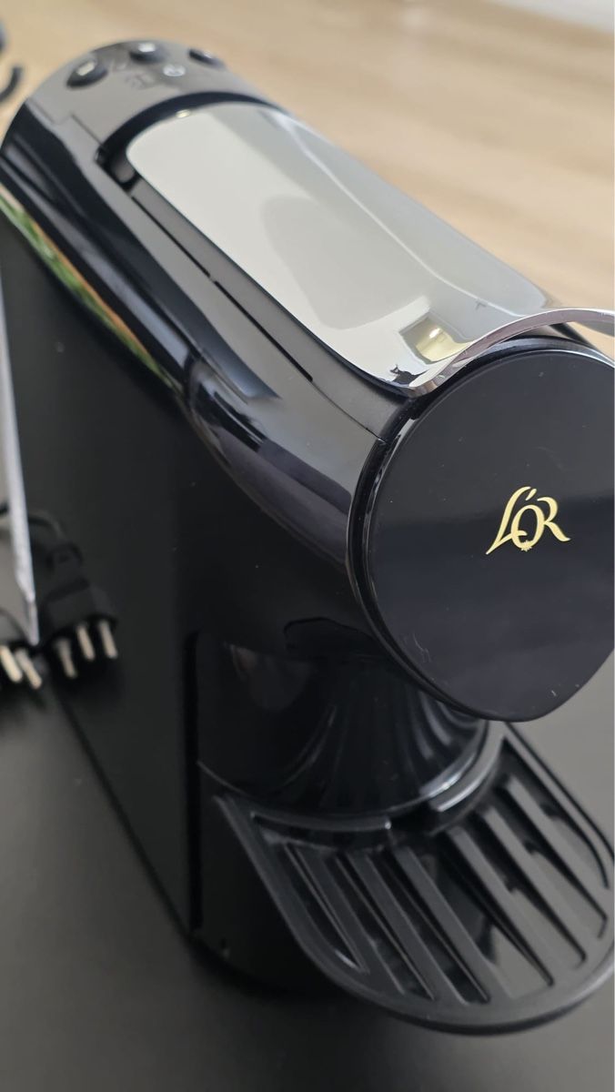 Macchine per caffè & Macchine per espresso: LOR Caps Kaffeemaschine – Usato da Wetzikon ZH venduto da Vanessa1995