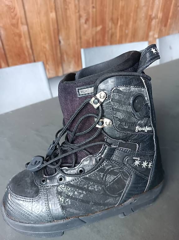 Bindungen: Wakeboard Bindung Boots – Gebraucht aus Reutigen von Swissolih 2