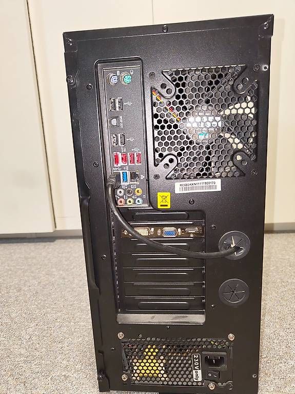 Custodie: Cooler Master PC Gehäuse – Usato da Zihlschlacht venduto da BazillusMaximus 4