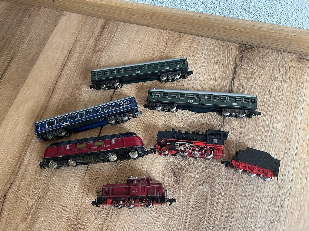 Modelleisenbahnen: Rokal Züge und Wagons  – Gebraucht aus Altdorf UR von fra_7z9x 4