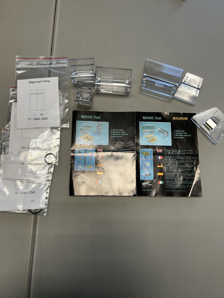 Esche: Selten: Petitjean Magic Tool Set  – Usato da Grenchen venduto da immensum 1