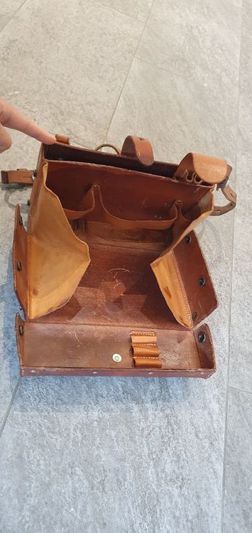 Armee Sanitätstasche Leder (ohne Inhalt) 3