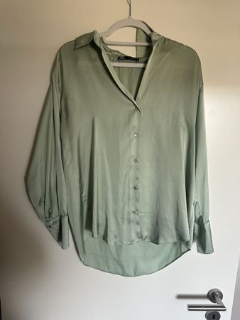 ZARA Bluse mintgrün Grösse M gebraucht