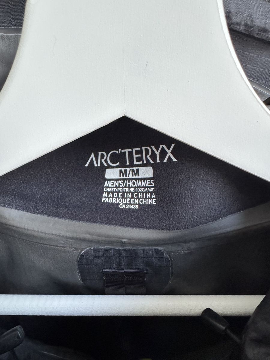 Arcteryx Giacche: Arcteryx Beta Jacket – Usato da Basel venduto da gaxmartmann0 5