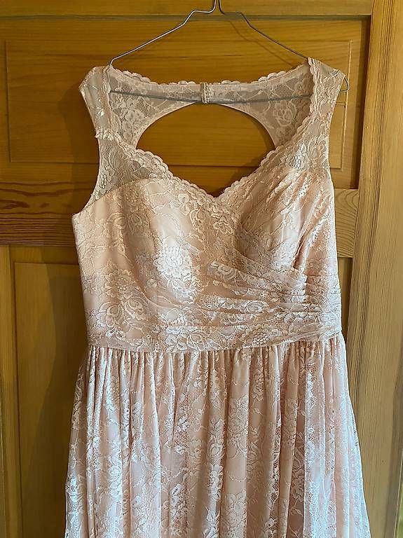 Vestiti: Kleid Perlenrosa – Usato da Studen BE venduto da bit_c8r2 2
