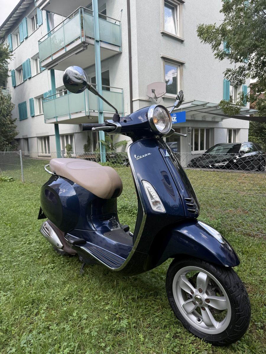 Vespa Scooter: PIAGGIO VESPA PRIMAVERA 50 CC – Usato da Winterthur venduto da Fabio_46 4