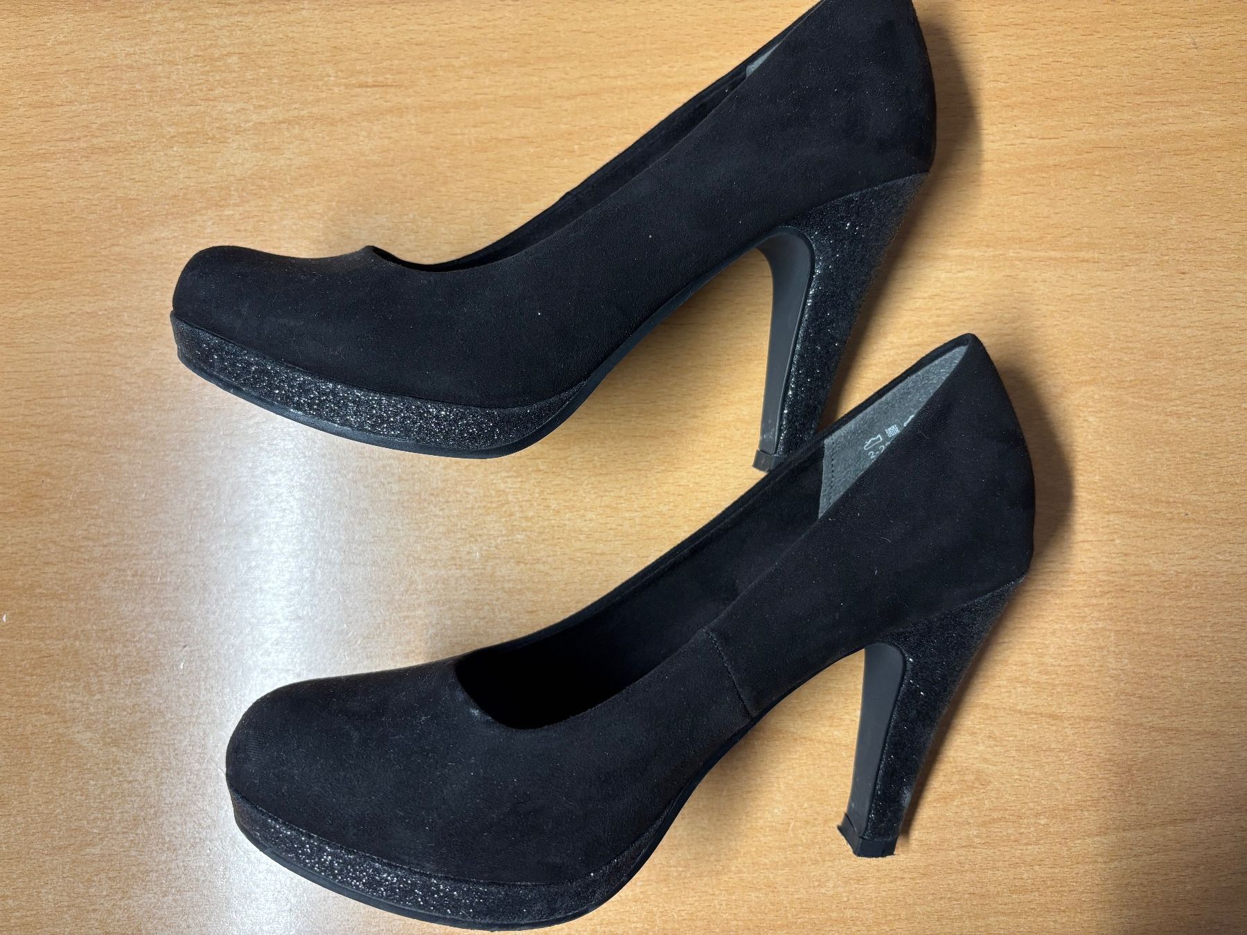 Chaussures femmes: Marco Tozzi Pumps schwarz - Grösse 37 – D'occasion à Kleinandelfingen par Baba23 2