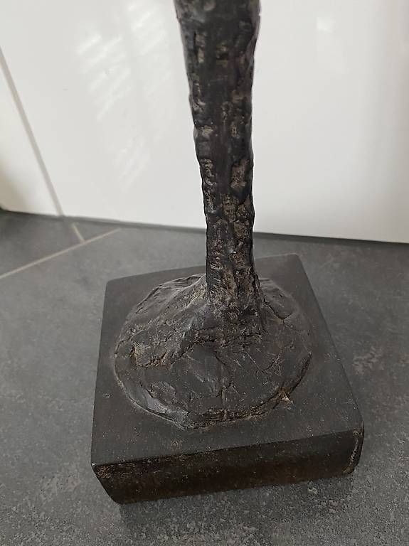 Skulpturen & Statuen: Elegante Skulptur "Anmut" – Gebraucht aus Lüchingen von ebkaufsuche 2