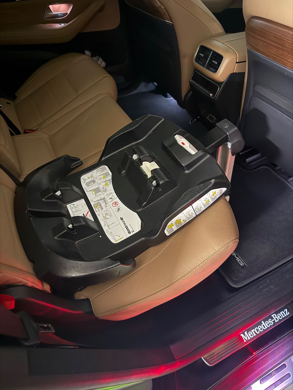 Doona Carrozzine: Doona+ Kinderwagen mit Autositz grau – Usato da Bülach venduto da muhameda 4