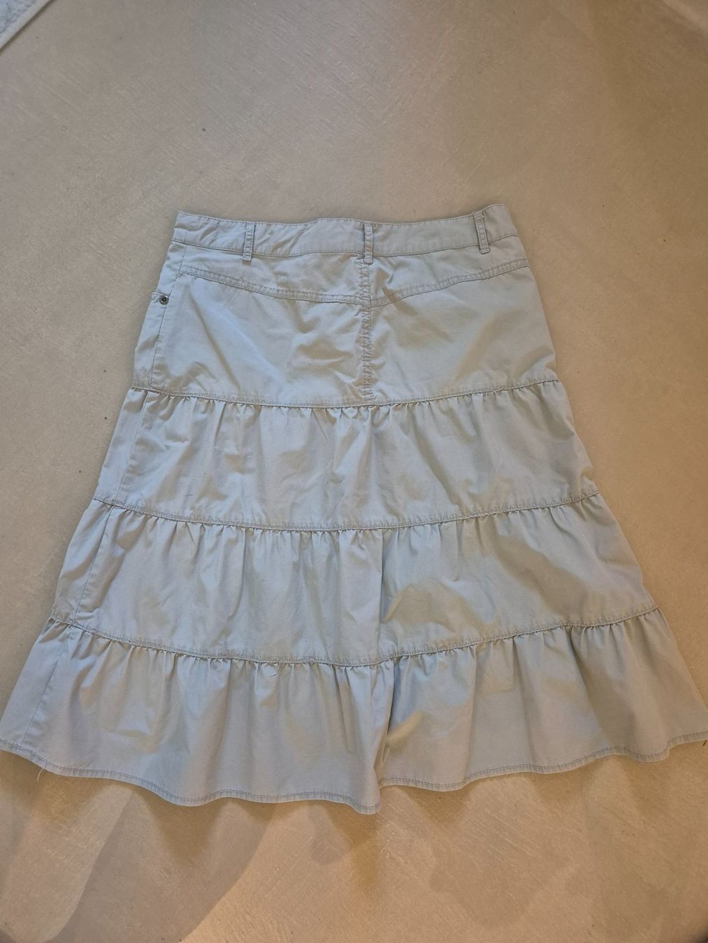 Jupes: Jupe gestuft, beige, Gr. S – D'occasion à Dietikon par grafad 1