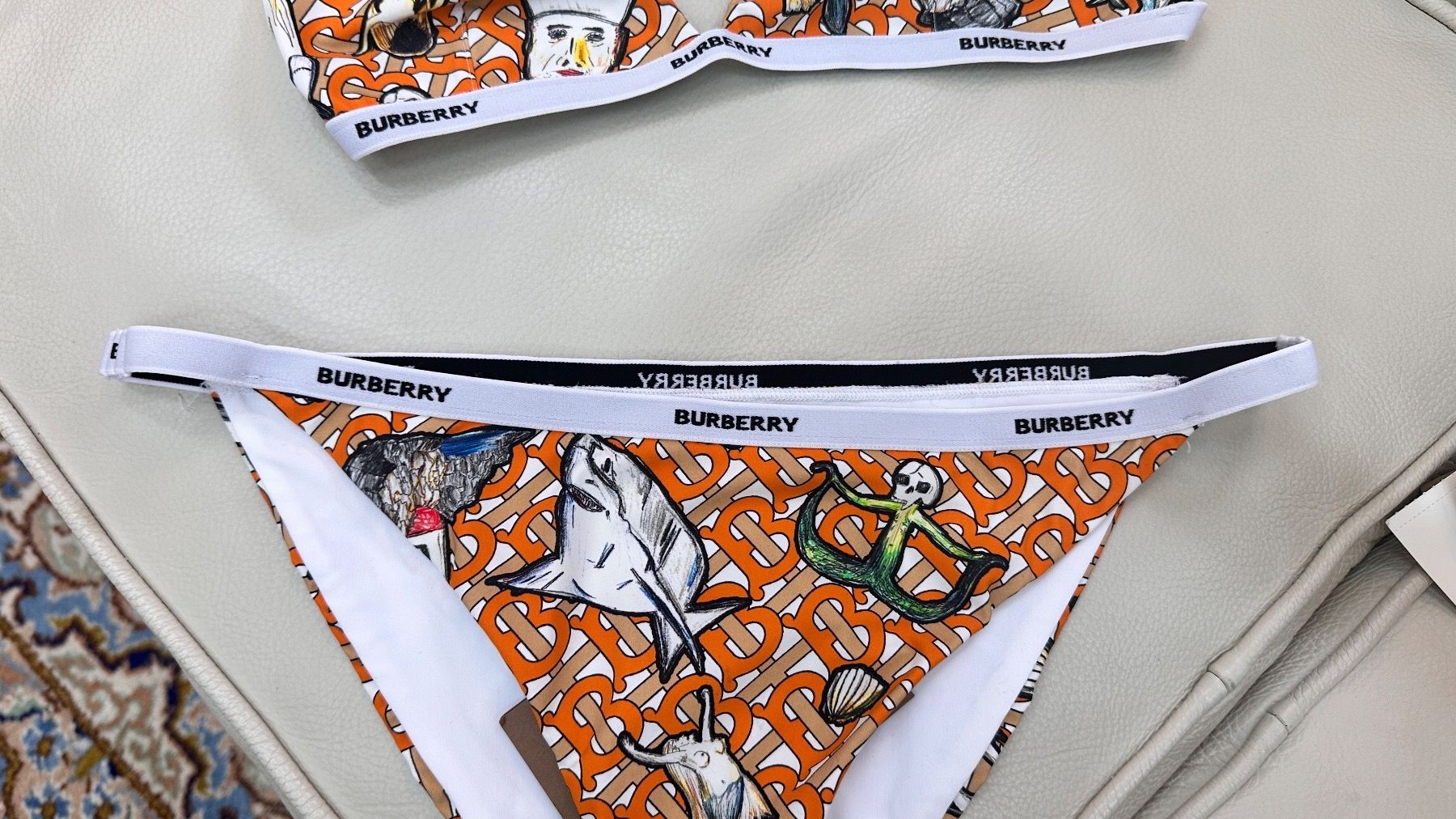 Burberry Costumi da bagno & Bikini: Burberry Bikini NP 510.- – Nuovo e nell'imballaggio originale da Lachen SZ venduto da HelvetiaLuxury 2