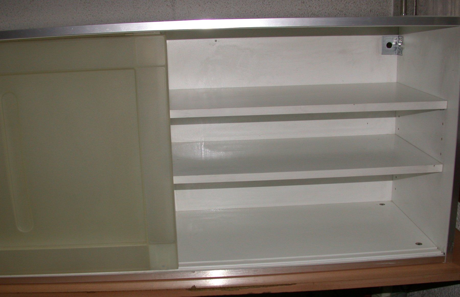 Ikea Armoires: Hängeschrank weiss – D'occasion à Lengnau AG par imf_s96l 1