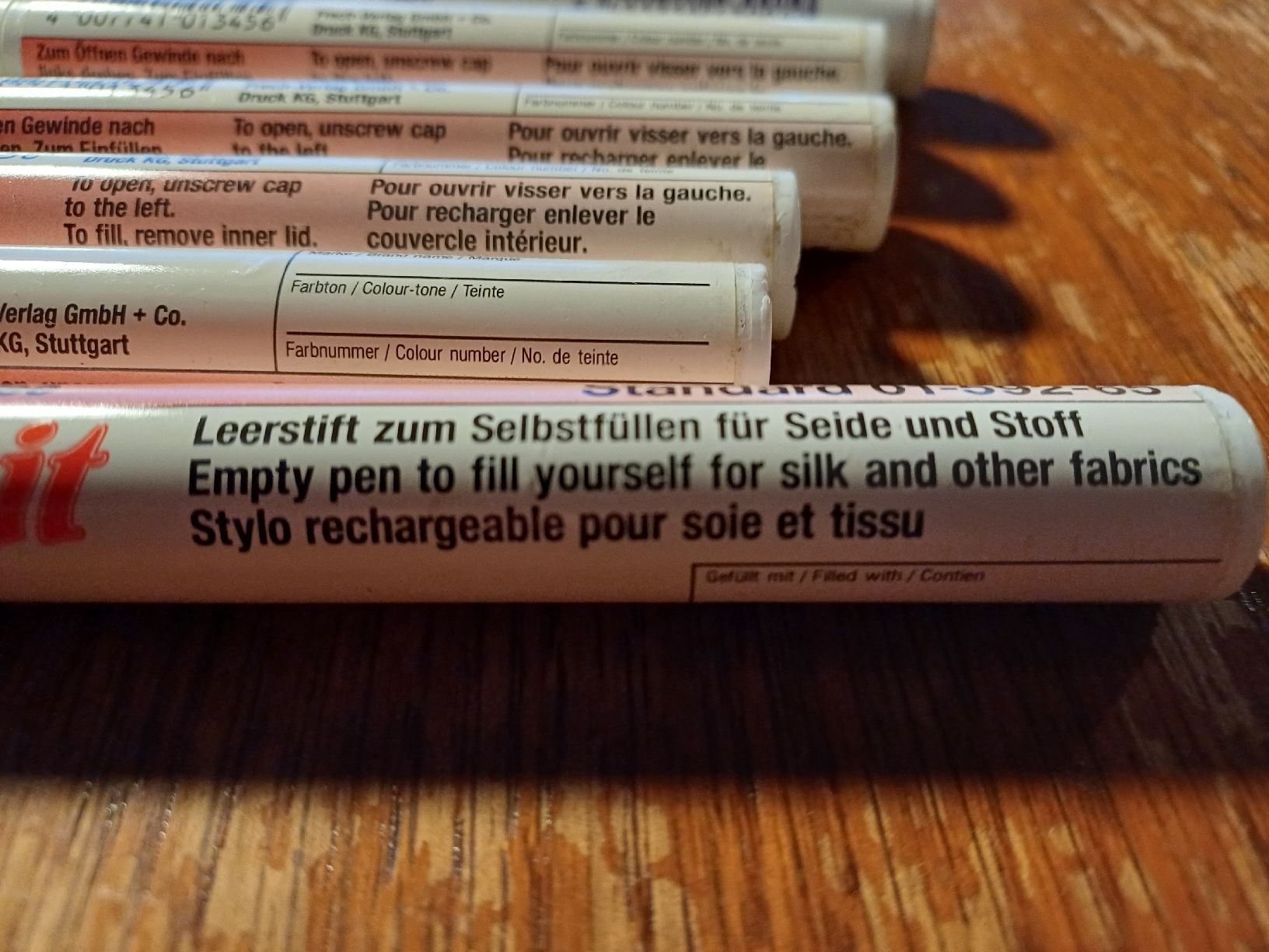 Penna & Evidenziatori: 6 Leerstifte zum Befüllen von Seiden oder Stoff- Malfarben – Nuovo (secondo la descrizione) da Gächliwil venduto da lesidees 1
