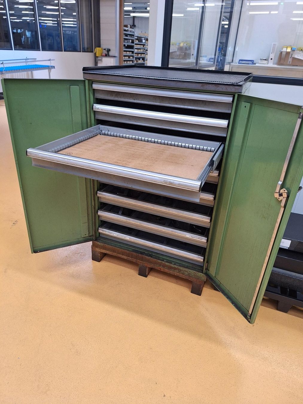 Armoires: Schubladenschrank – D'occasion à Frutigen par orpaw 1
