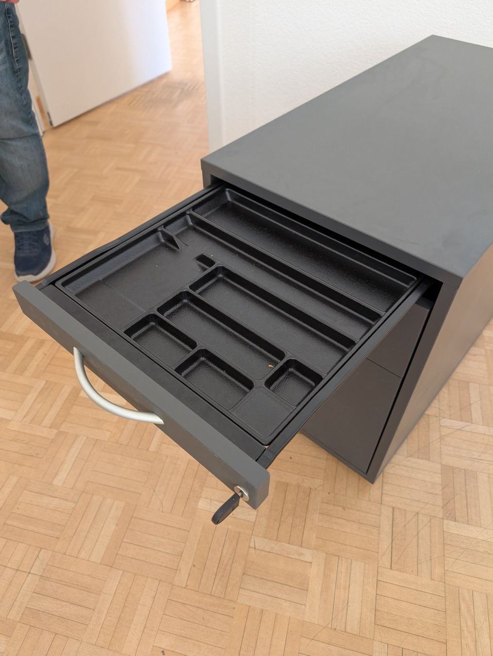 Banconi: Korpus Rollcontainer Büro – Usato da Wil SG venduto da Yves_marion 4