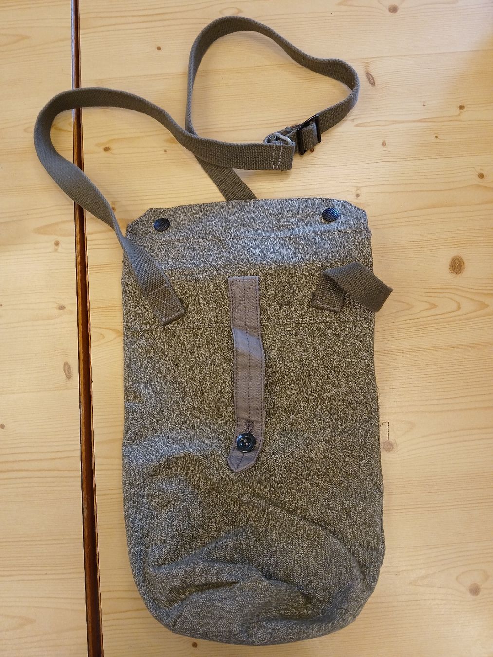 Sacs: Tragebeutel für Feldflasche  – Neuf (Voir description) à Ganterschwil par 09s_h686 1