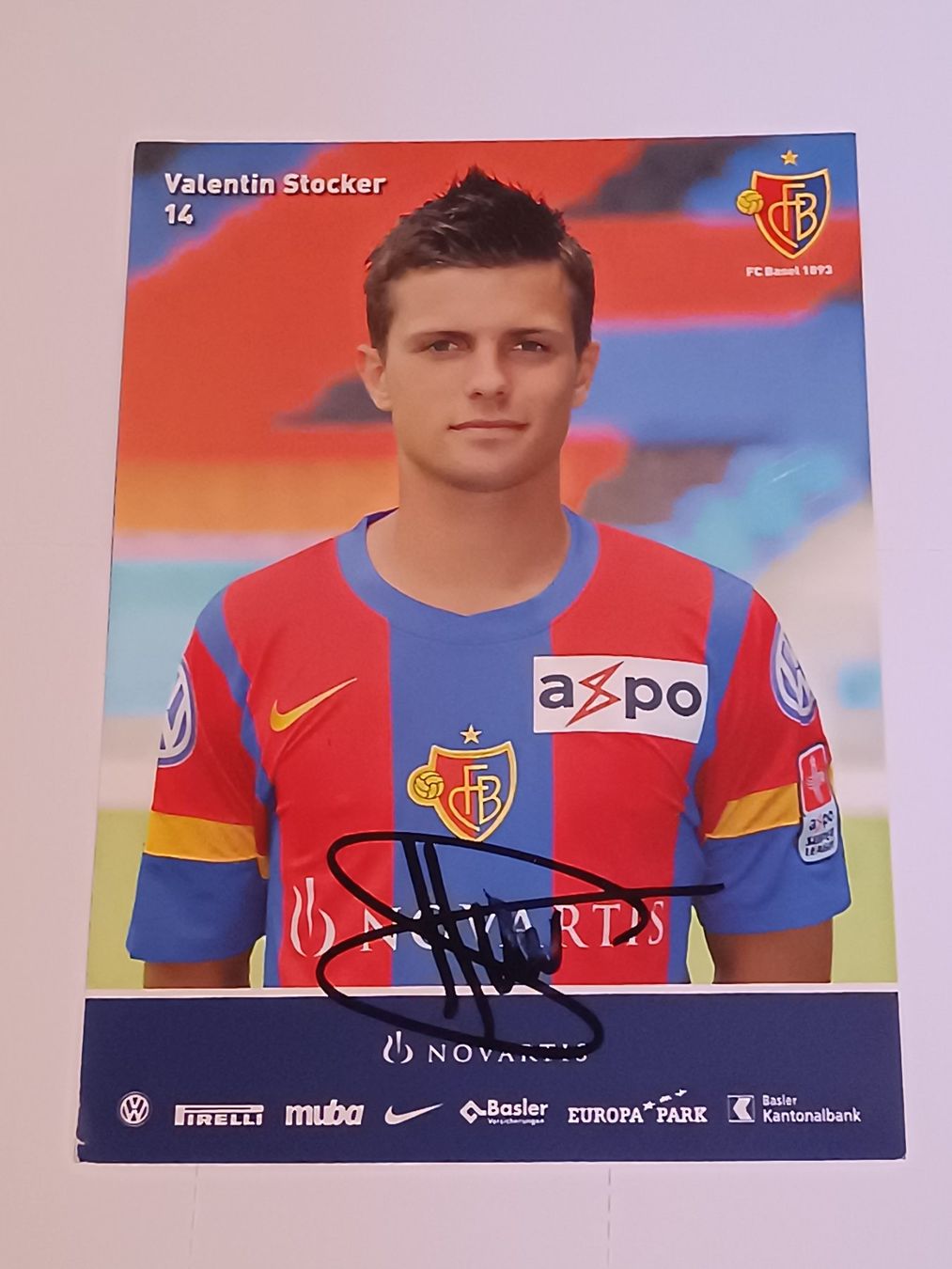 Autografi: Valentin Stocker -  original Autogramm – Usato da Menziken venduto da Artographs