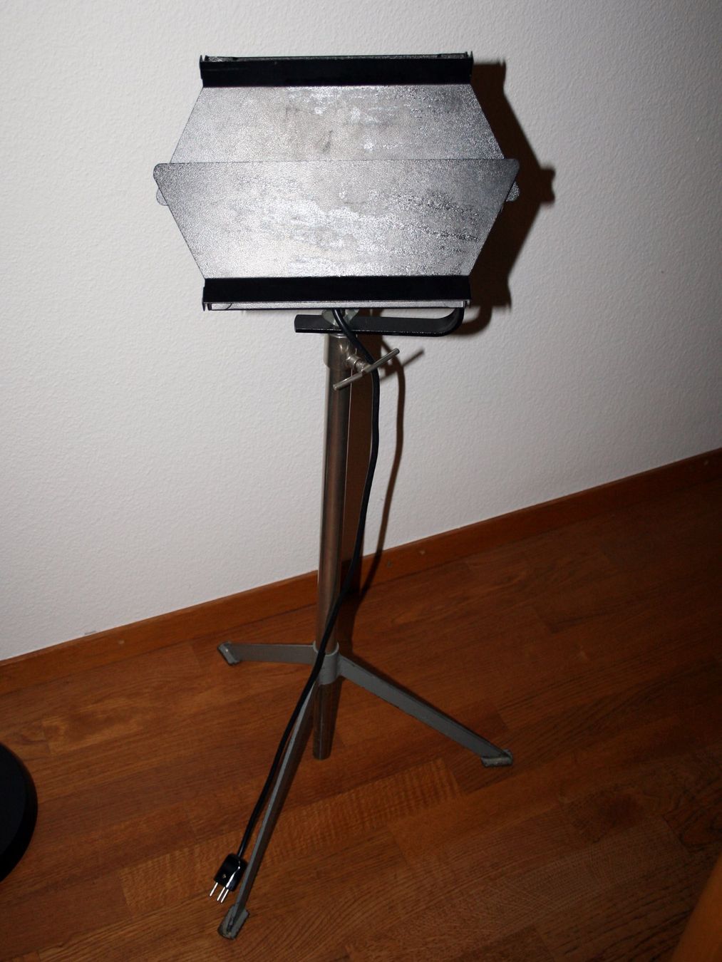 Lampade: Halogen-Scheinwerfer – Usato da Münchenbuchsee venduto da Chaoo 1