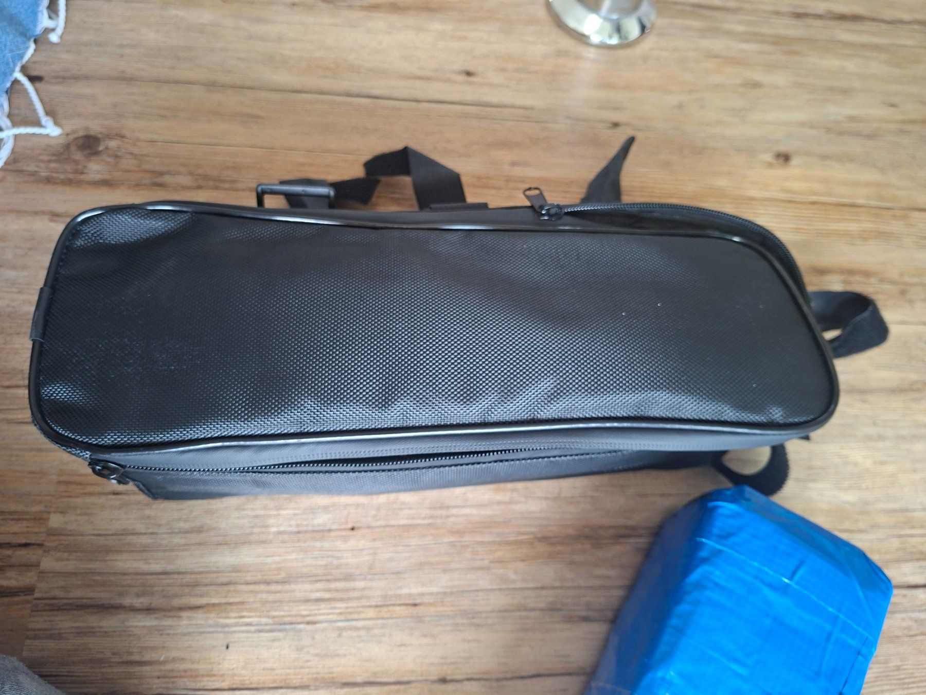 Batterie: Akku E-Bike/scooter 48V 12Ah Lithium – Usato da Lyss venduto da toe_68qb 2