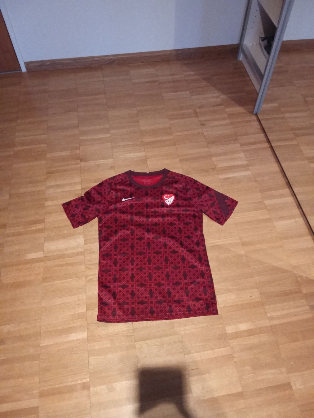 Nike Canottiere & Pantaloni: TÜRKEI TRIKOT S – Usato da Bretzwil venduto da Ulas5757