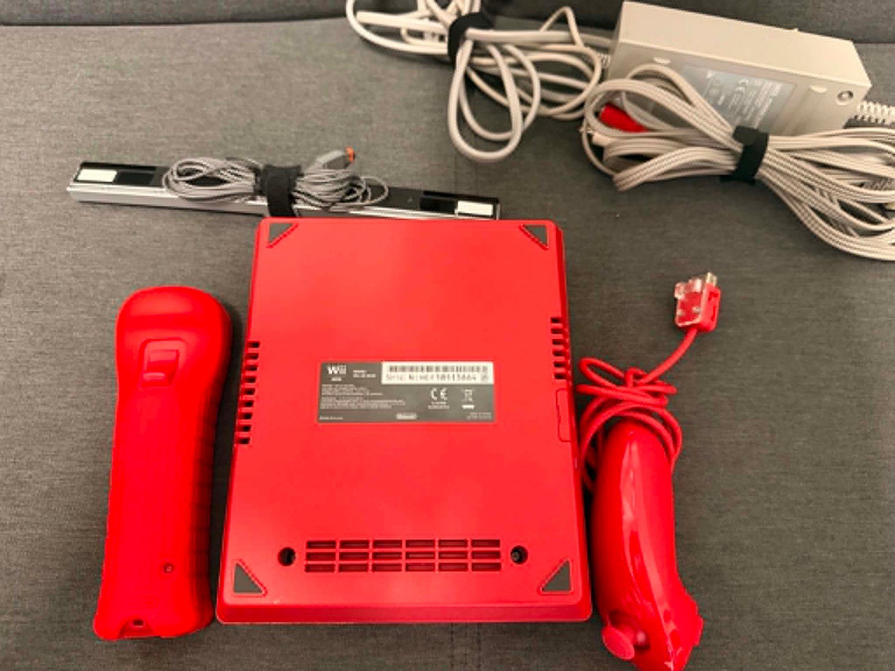 Nintendo Console: Console Nintendo Wii Mini – Usato da Giubiasco venduto da Ticinerd 1