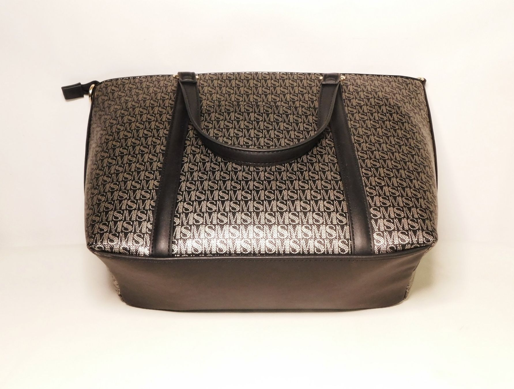 Taschen für Damen: Michael Shannon Handtasche – Gebraucht aus Emmenbrücke von Ulisse-22 3