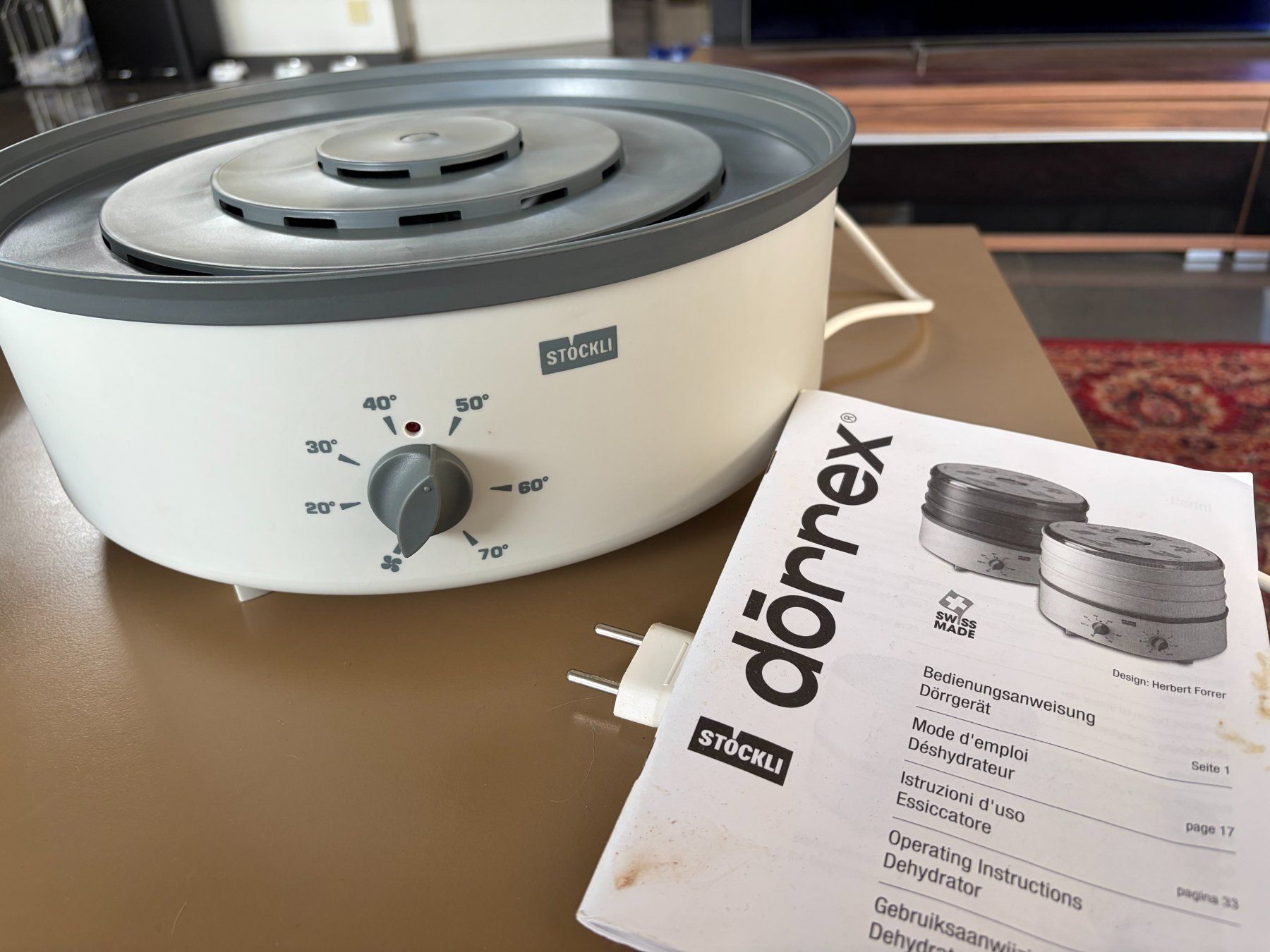 Elettrodomestici da cucina: Dörrex Stöckli Original Dörrgerät mit Regler – Usato da Uetendorf venduto da Mhot0