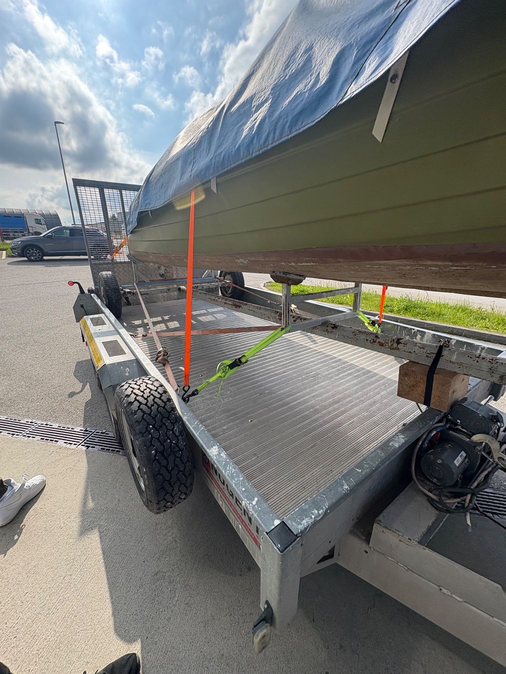 Barche: Transports, débarras & / ou achats à moindre coût. – Usato da Collombey venduto da eekym.b 1