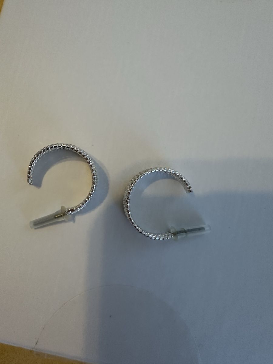Ohrringe & -stecker: Ohrringe – Gebraucht aus Wetzikon ZH von oez_fl2f 1