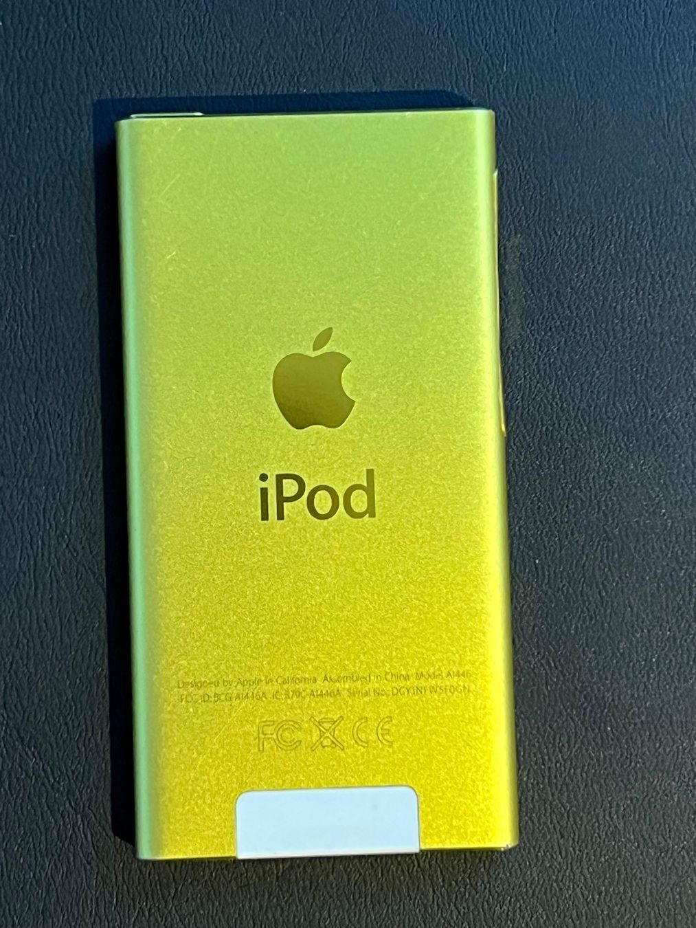 Apple Lettore multimediale portatile: iPod Nano 7. Generation Gold – Usato da Uzwil venduto da Nothnic 2
